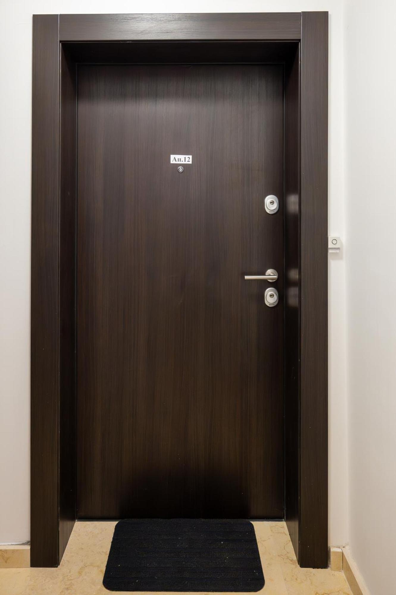 Bright Studio In The City Center Sofia Exterior photo