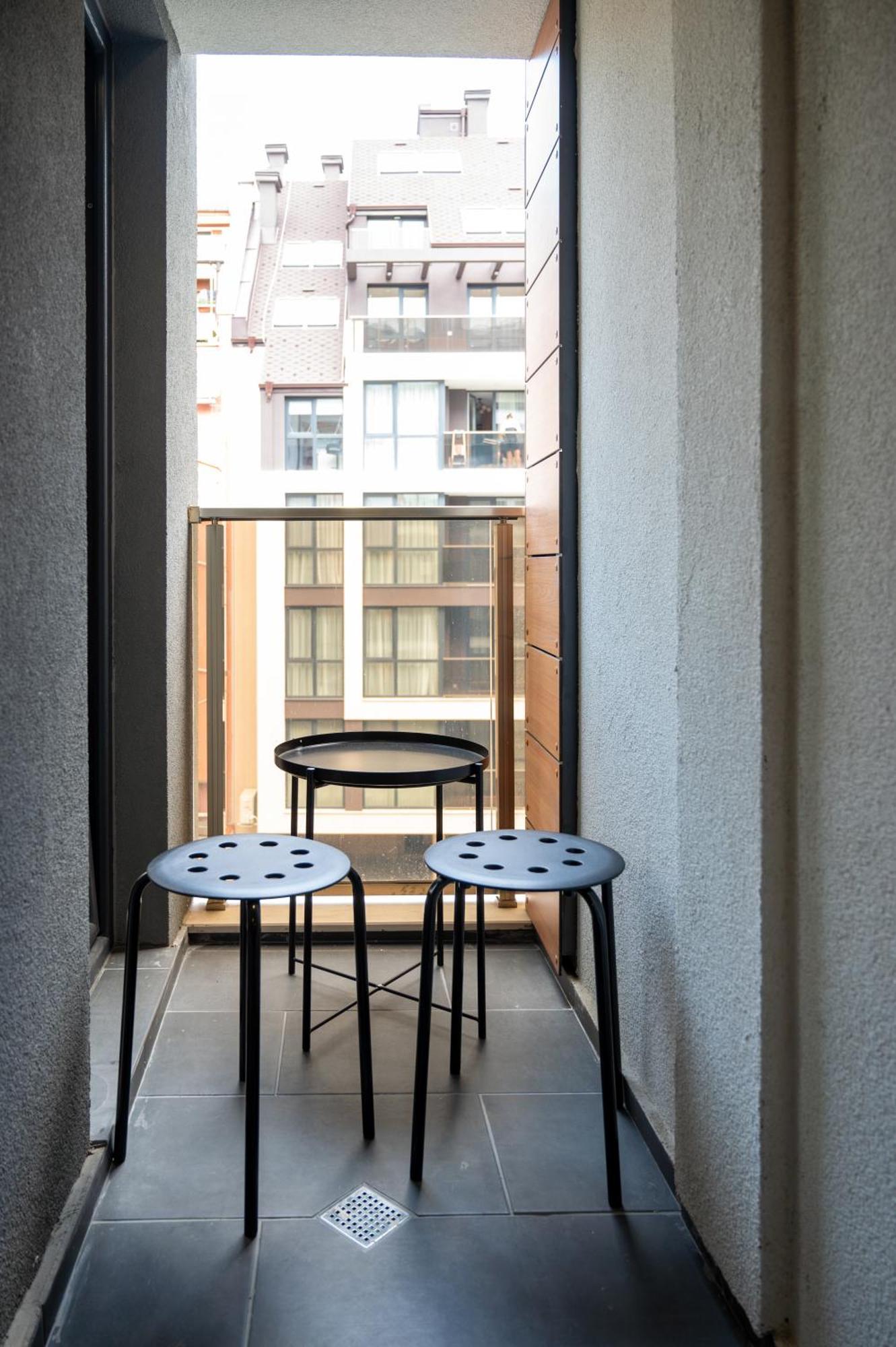 Bright Studio In The City Center Sofia Exterior photo